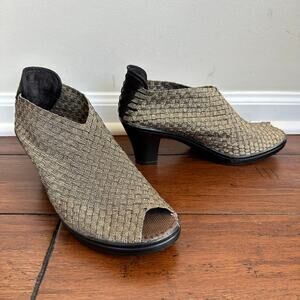 Bernie Mev Claire Stretch Woven Shootie Pull-On Open Toe Heeled Shoes Sz40/9